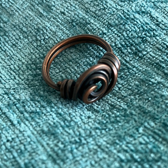 Copper Knot Ring size 6 - Picture 3 of 5